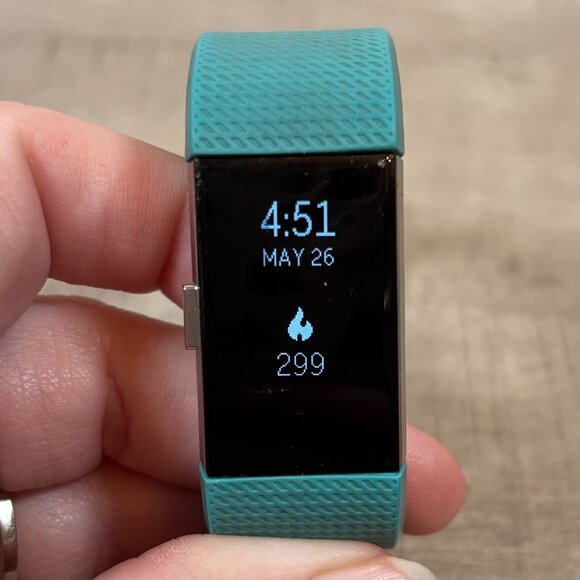 Fitbit Charge 2 Fitness Watch With Extra Band - Picture 3 of 8